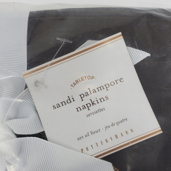 NWT POTTERY BARN SANDI PALAMPORE NAPKINS CREWL WORK FLOWER COCO BROWN SET OF 4 - Picture 4 of 10
